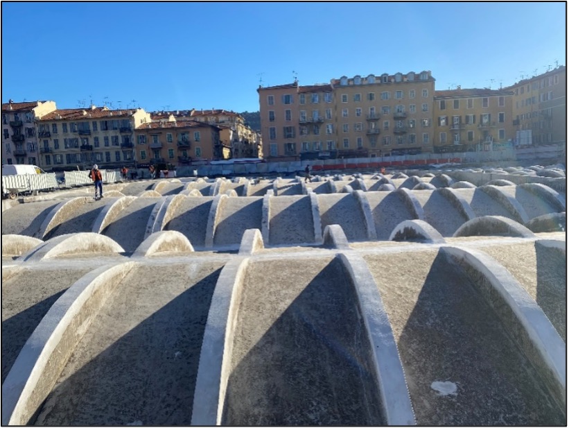 chantier de démolition de l'acropolis à Nice